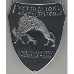 Distintivo del I Battaglione d Assalto Forl   AMANTI DELLA VITA SPOSI DELLA MORTE