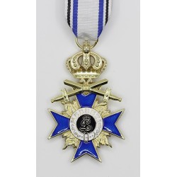 Meta title-insignia