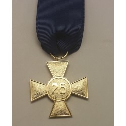 Heer 25 años