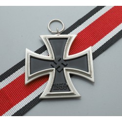 Meta title-insignia