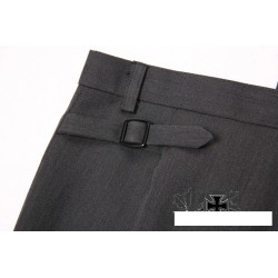Pantalón gris oficial M36