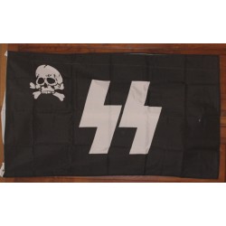 Totenkopf con teschio