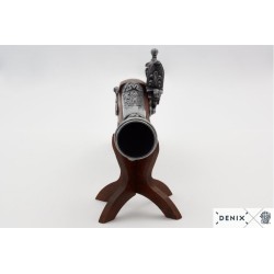 Flintlock pirate pistol, 18th. c.
