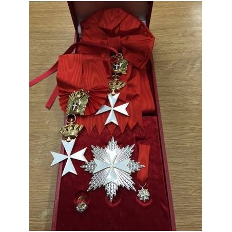 SMOM, Grand Cross of Malta
