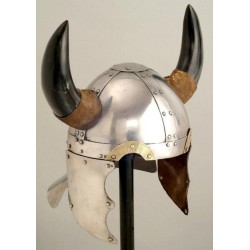 Casco vikingo