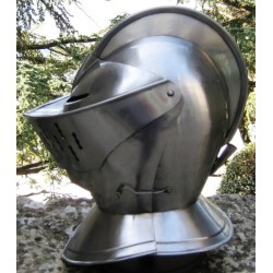 Casco de caballero sig.XVI