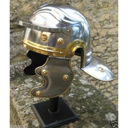 Casque impérial romain