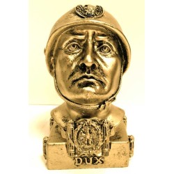 Busto color oro con elmetto e base con fasci h12