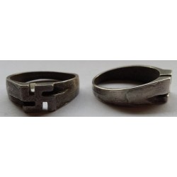 Swastika ring