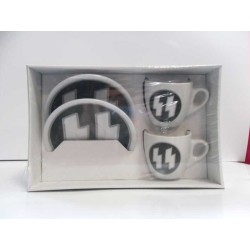2 coffe cups