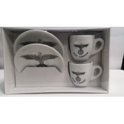2 coffe cups