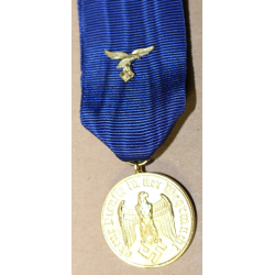 Meta title-insignia