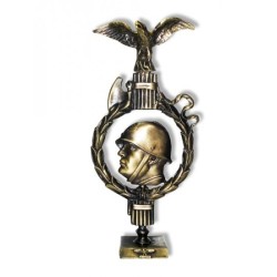Buest des Dux aus Metall