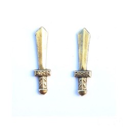 Pair of brassplated sword badges