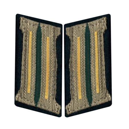 M35 EMNCO Heer cavalry collar tabs on wool